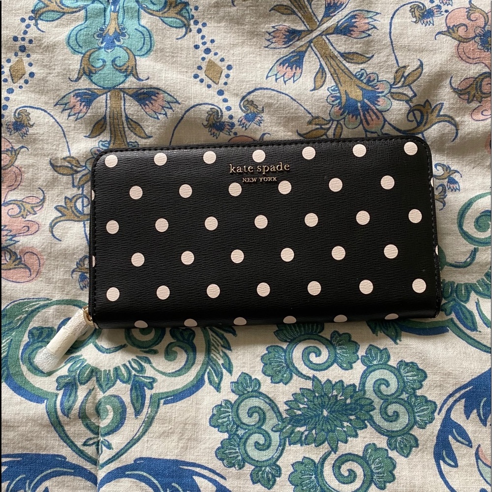 Kate Spade Spencer Cabana wallet